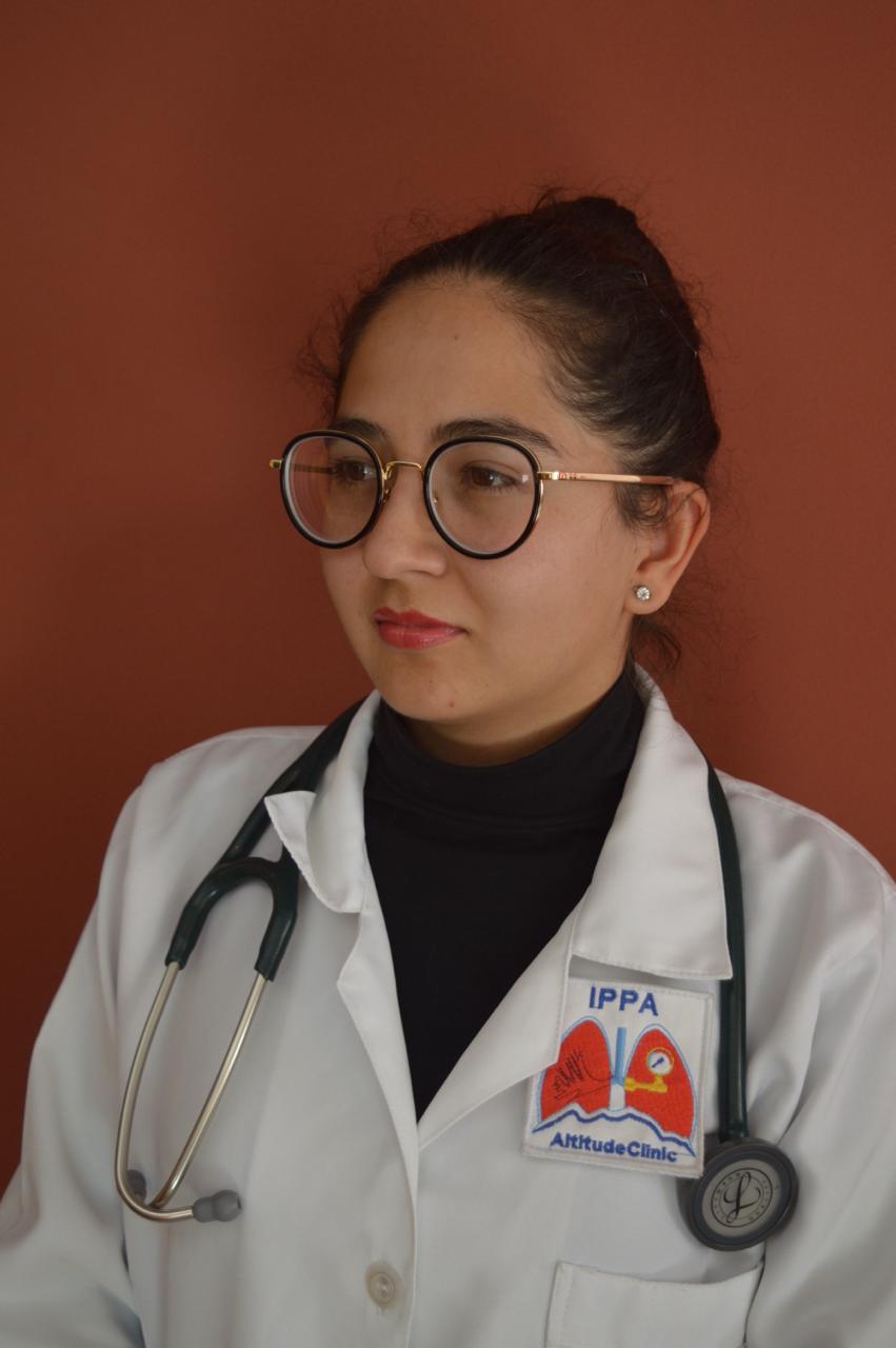 Dr.Natalia Mariela Zubieta De Urioste